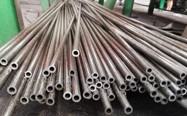 山東精密無(wú)縫鋼管